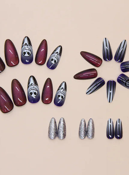 KissIcon Haunting Nails Blood Red Ghost White Glitter