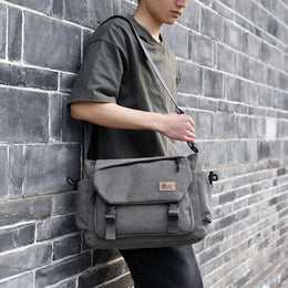 Men's Casual Crossbody Bag Large Capacity Single Shoulder Bag Commuter Mailman Bag Lightweight Leisure Backpack for Business