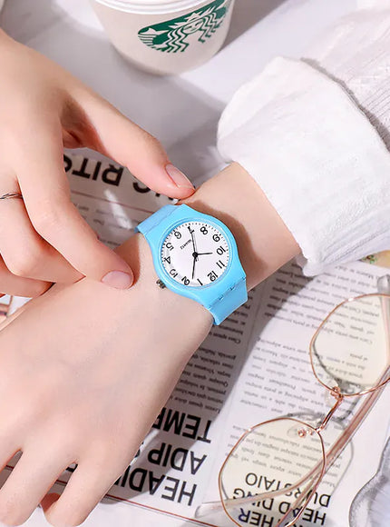 KissIcon UTHAI C24 Kids Watch Silicone Strap Quartz