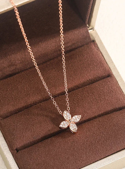 KissIcon Fashion Rose Gold Clover Necklace - Elegant Pendant