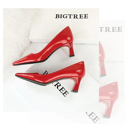 KissICON 2024 Spring Versatile Fashion Shallow Mouth Patent Leather