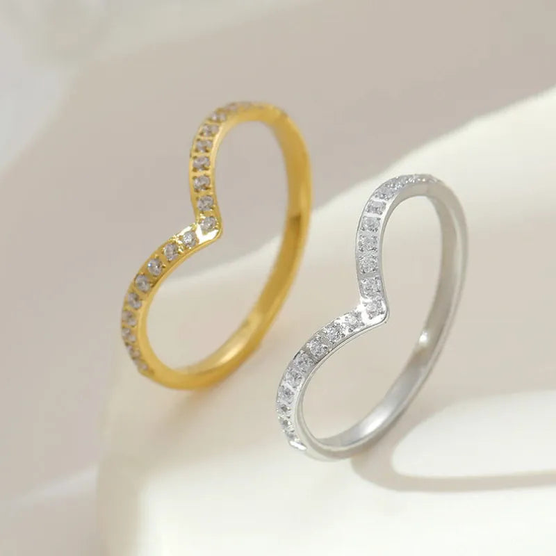 KissICON Kissicon Delicate Bling V Ring – Stainless Gold Shine