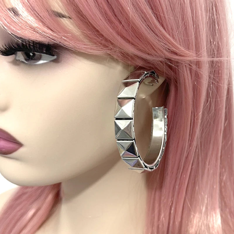 Punk Jewelry Silver 3D Geometric Earrings for Women Fashion Y2K Earrings Gothic Accessories Grunge Korean Charm Earrings