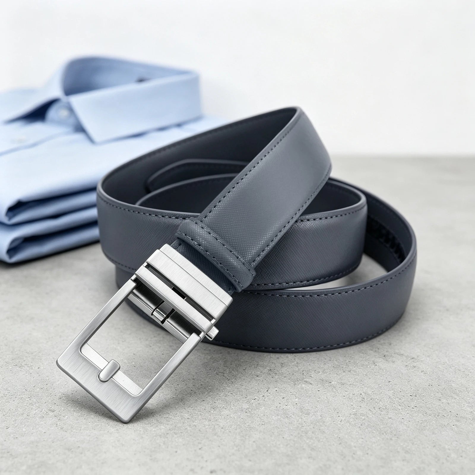 High-quality men's fashionable and luxurious belts, business-style trendy men's belts, men's belts for pairing with jeans