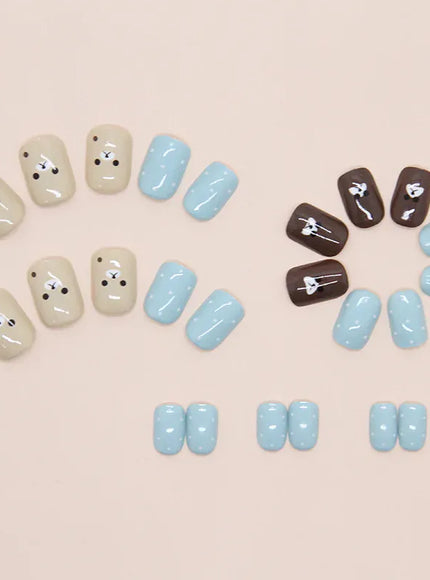 KissICON A Cute Little Bear Press On Nails Short Style