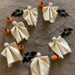 KissICON A Halloween Ghost Garland Spooky Hanging Decor for Farmhouse Party Halloween Decoration Scary Hanging Ornaments