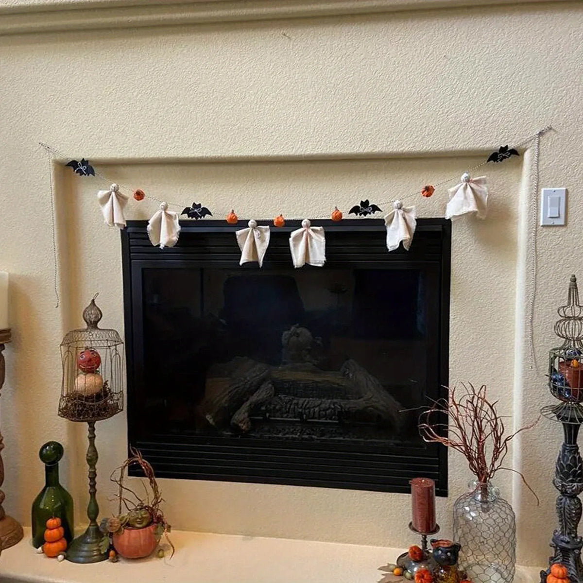 KissICON A Halloween Ghost Garland Spooky Hanging Decor for Farmhouse Party Halloween Decoration Scary Hanging Ornaments