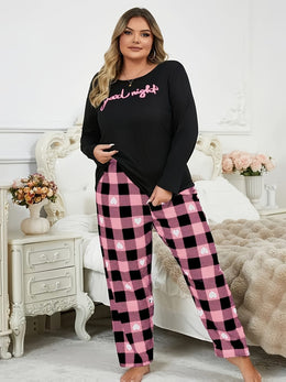 jkthpu-45 A Pajama Set Featuring a Long-Sleeve Crew Neck