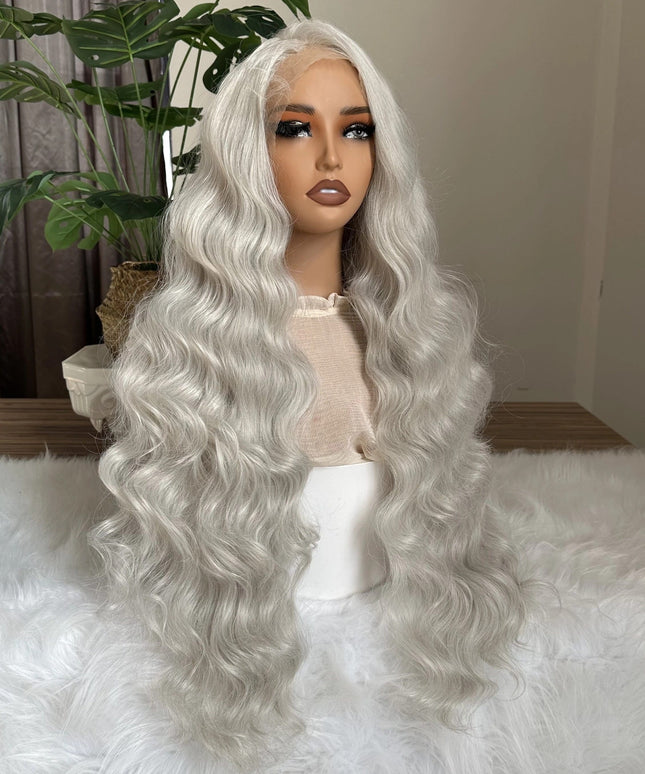Kissicon 32 Inch Grey Body Wave