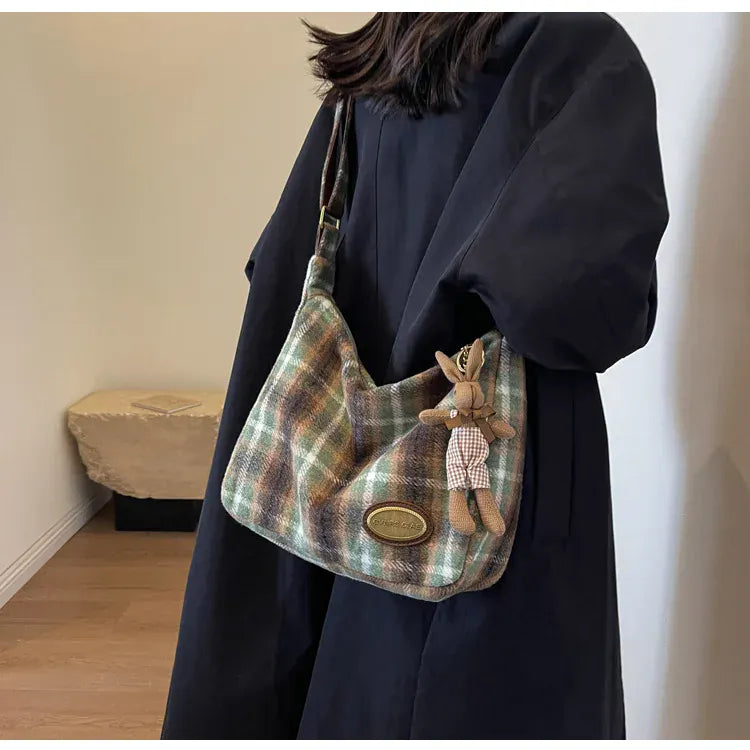 KissICON American Vintage Plaid Wool Crossbody – Shoulder