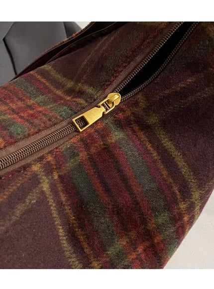 KissICON American Vintage Plaid Wool Crossbody – Shoulder