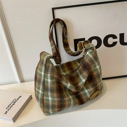 KissICON American Vintage Plaid Wool Crossbody – Shoulder