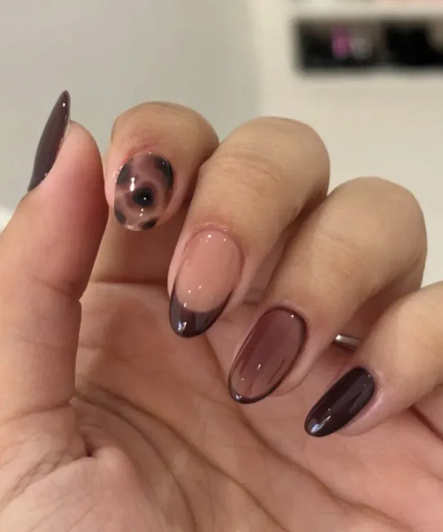 KissICON Autumn Almond False Nails 24Pcs Glossy Brown Leopard