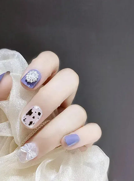 KissICON B429 White French Press On Nails 3D Bowknot Full