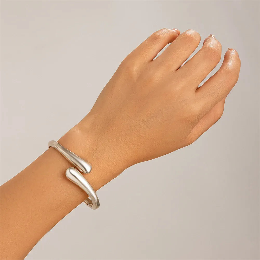KissICON Bangle-Silver Color / CHINA Kissicon Wide Metal Bangle Ring – Gold Silver Cuff