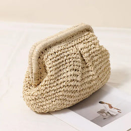 KissICON Beach Vacation Straw Metal Chain Crossbody –