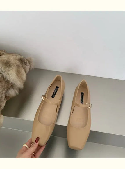 KissICON Beige / 41 Retro Square Toe Shallow Mouth Silver Flat Shoes