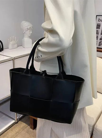 KissICON BK Handbags 2022 Leather Woven Tote – Bags Designer Solid