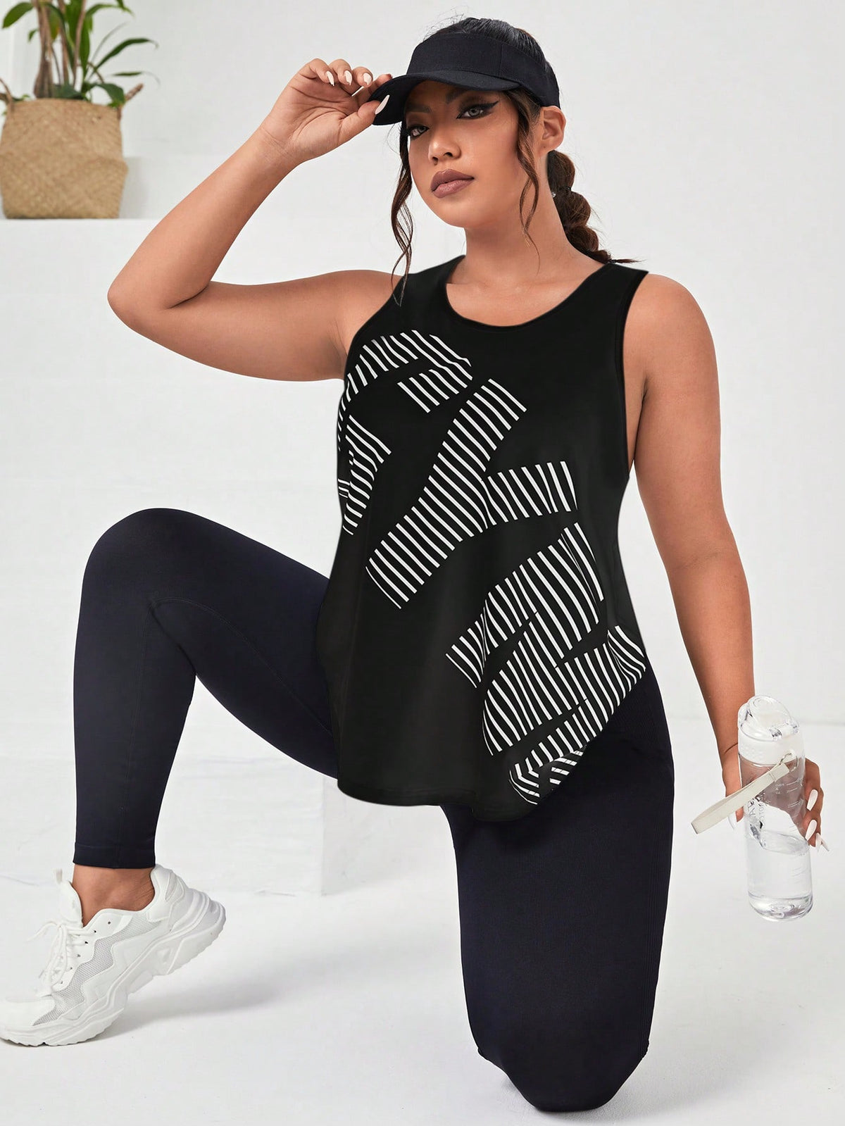 Easithlete Black / 0XL Plus Letter & Striped Print Sports Tank Top