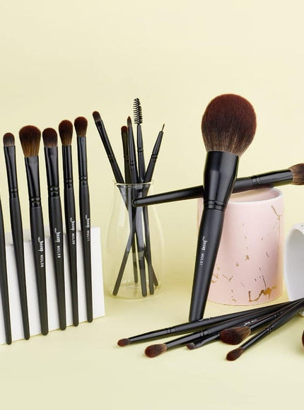 KissICON Black 21pc Black Makeup Brush Set – Complete