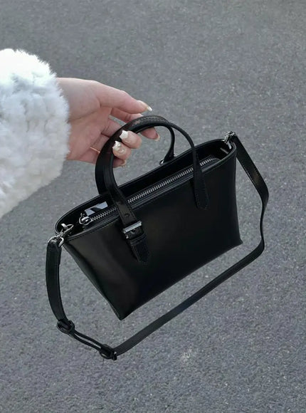 KissICON black / 24.5x14.2x9cm Chic Contemporary Mini Tote – Spring-summer Women's