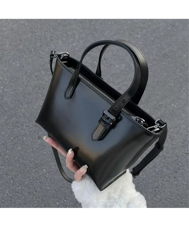 KissICON black / 24.5x14.2x9cm Chic Contemporary Mini Tote – Spring-summer Women's