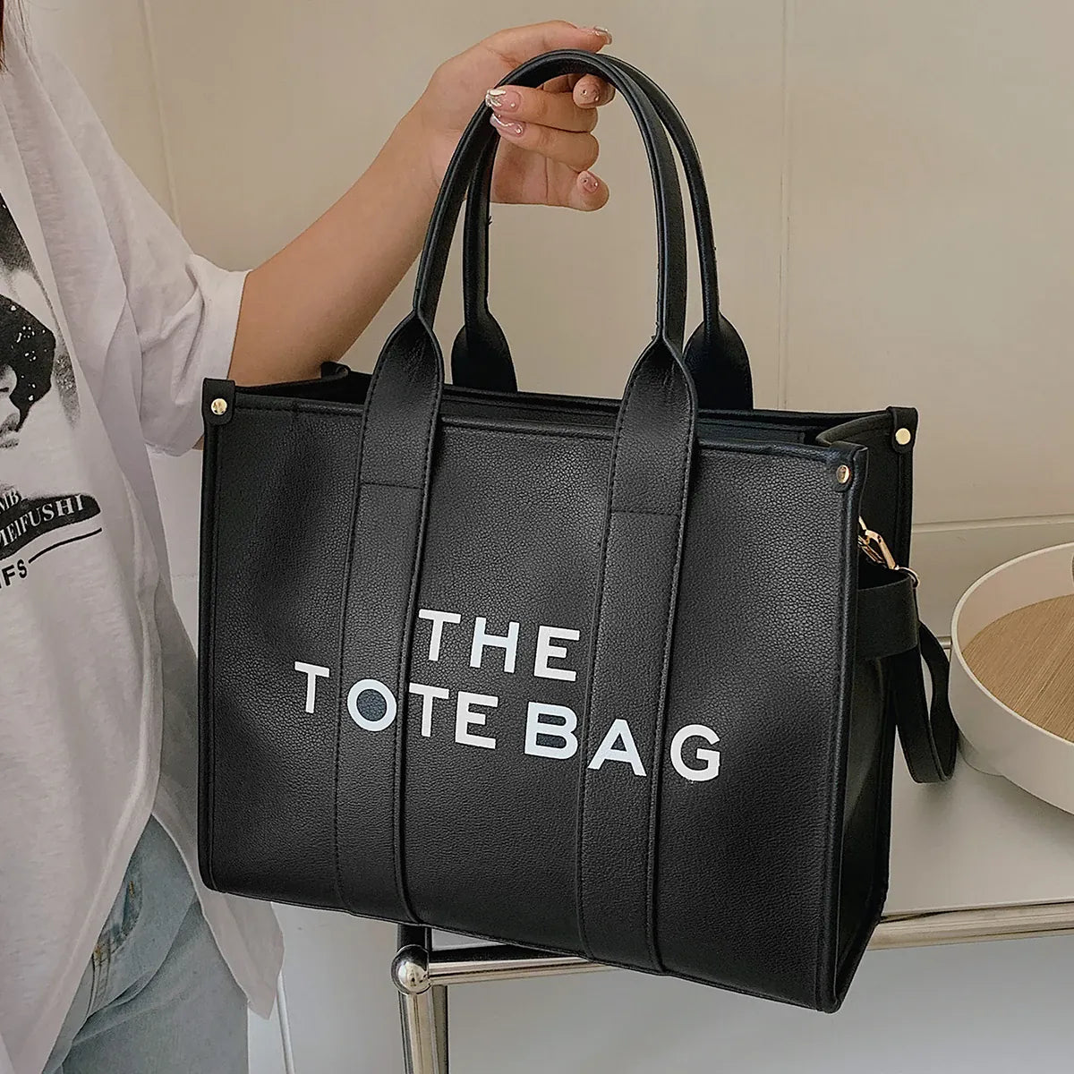 KissICON black / 35cm X 15cm X 28cm PU Leather Tote – Chic Spacious Designer