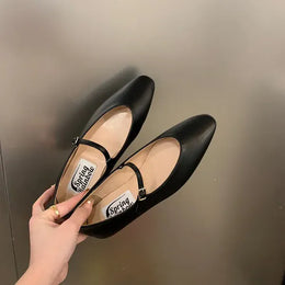 KissICON black / 39 2022 Flat Shoes Women Simple Solid Color Single