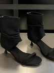 Black / 40