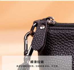 KissICON black Handbag – Leather Crocodile Pattern