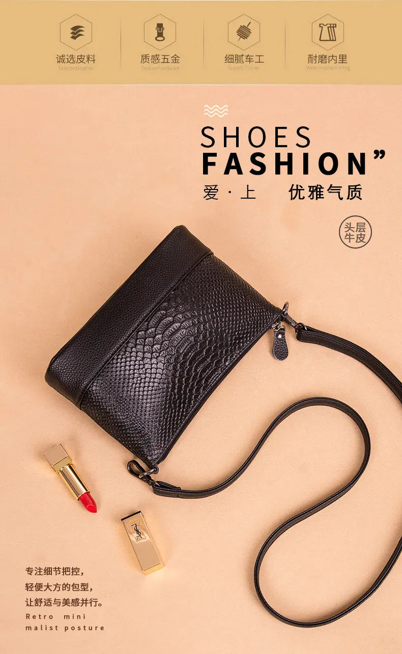 KissICON black Handbag – Leather Crocodile Pattern