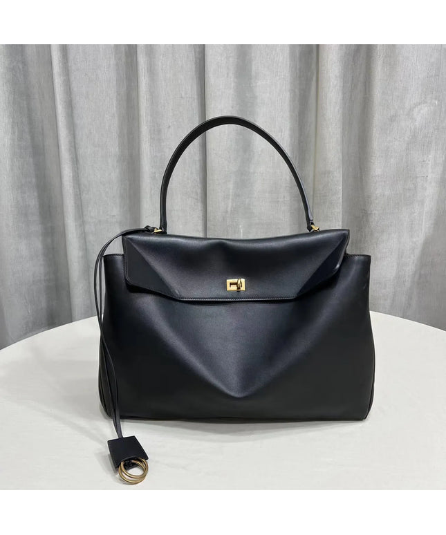 KissICON black Handmade