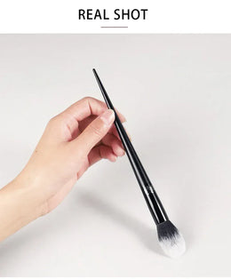 KissICON black KissIcon Makeup Brush 04 Highlight - Soft Fiber