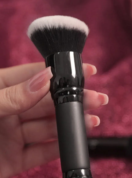 KissICON black KissIcon Round Angled Foundation Brush 10pcs - Blend