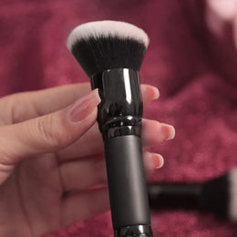 KissICON black KissIcon Round Angled Foundation Brush 10pcs - Blend