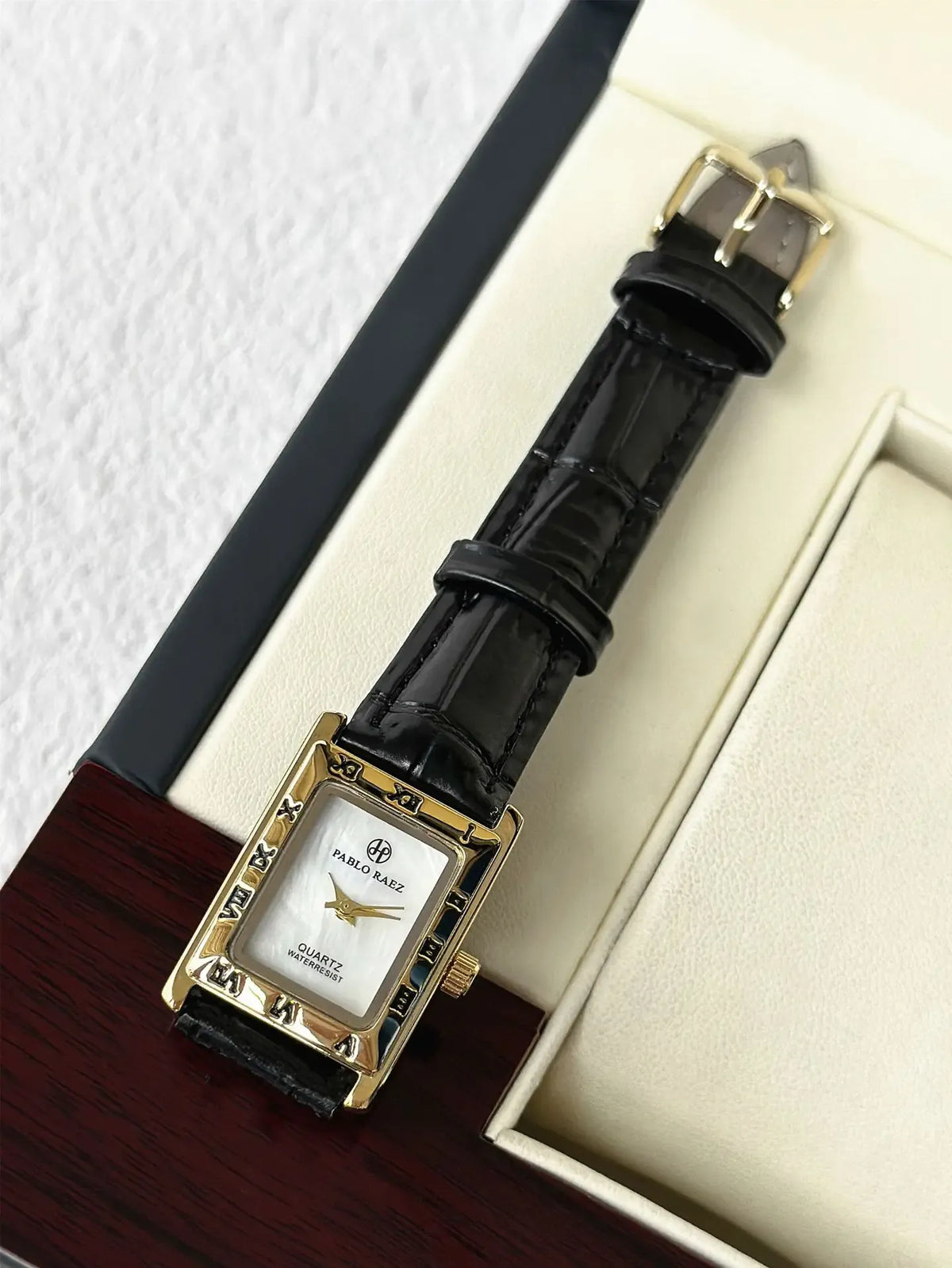 KissICON black KissIcon UTHAI Women Watch Square Leather Strap -