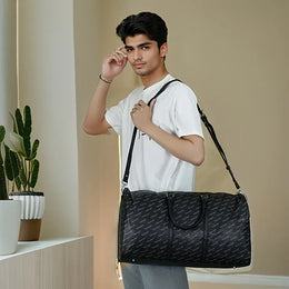 KissICON black Large-capacity Travel Men's Short-distance Handbag – Fitness