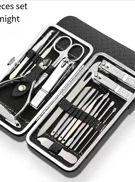 KissICON black Nail Art 19 Piece Clipper Kit Stainless Steel