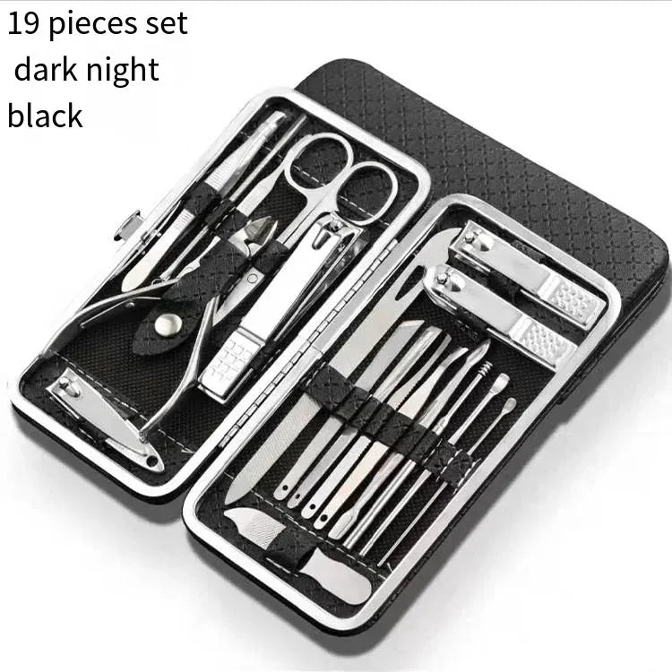 KissICON black Nail Art 19 Piece Clipper Kit Stainless Steel