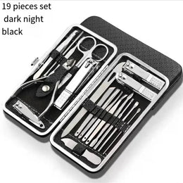 KissICON black Nail Art 19 Piece Clipper Kit Stainless Steel