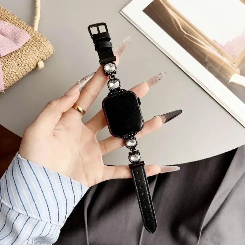 KissICON black / S10 11 42 38 40 41mm Shiny Women's Watch Band, Compatible with iWatch Series 1-11 / SE / Ultra, 38-49mm, Exquisite & Cute (Watch Not Included)