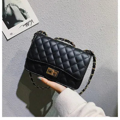 KissICON Black Super Brand Small Chain Handbag – Shoulder Hand