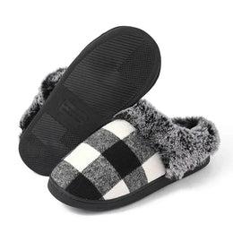 KissICON Blackwhite / 38-39 Fashion Grid Pattern Fuzzy Slippers Women Closed Toe