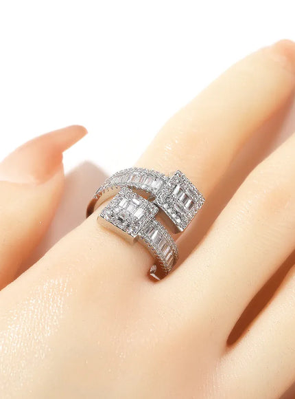 KissICON Bling King Baguettecz Ring – Iced Out Zirconia