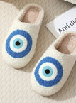 blue eyes / 38-39