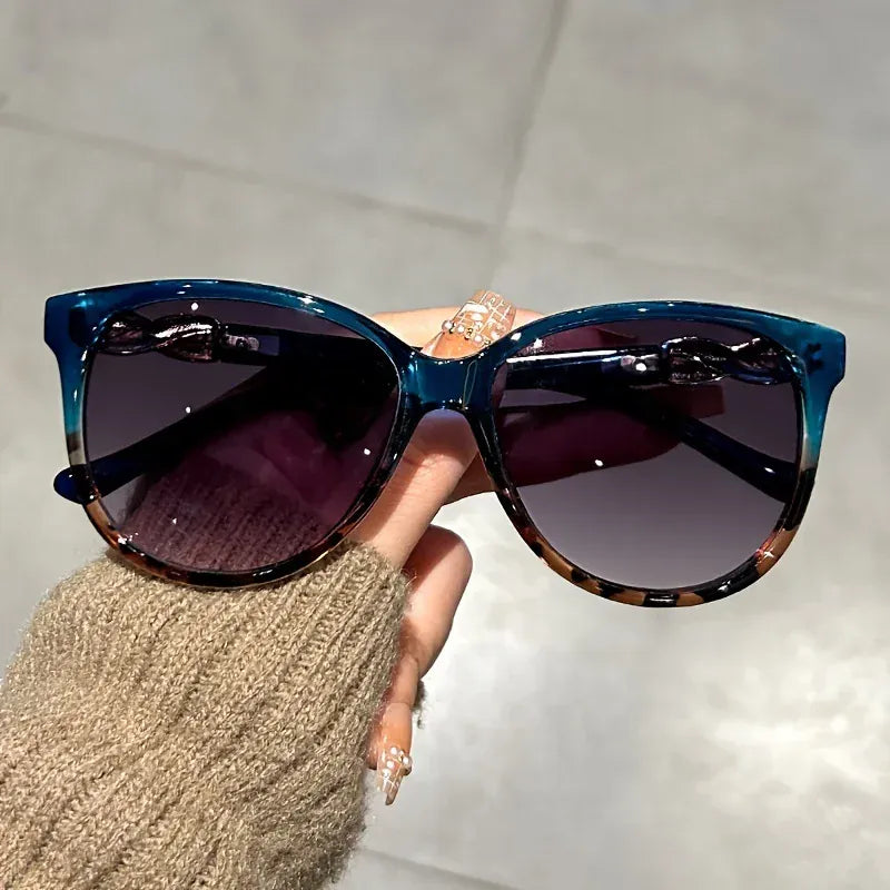 Dropshipman Blue Leopard Vintage Cat Eye Sunglasses