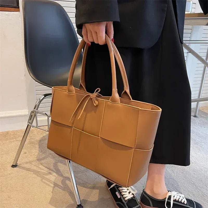 KissICON BN Handbags 2022 Leather Woven Tote – Bags Designer Solid