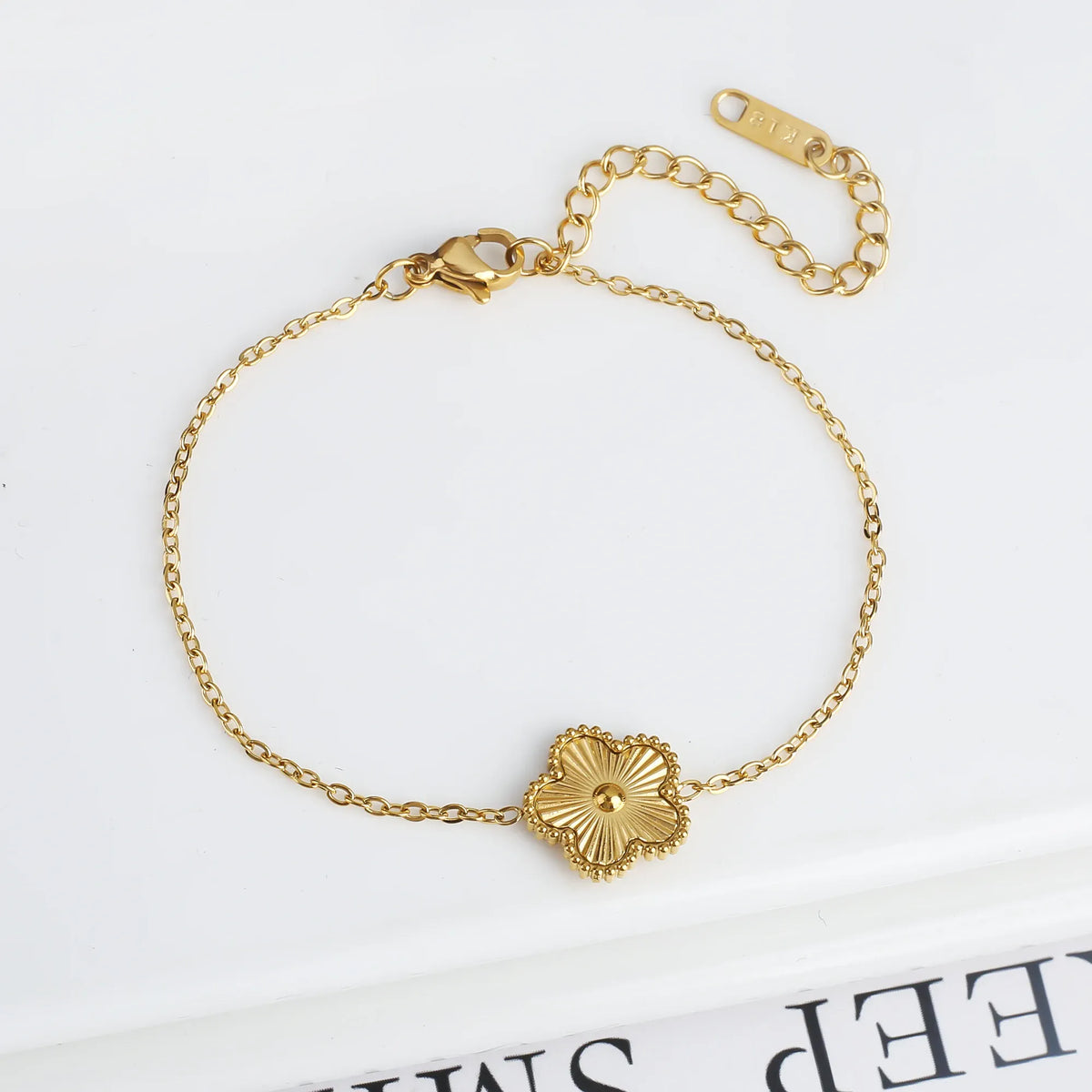 KissICON Bracelet 12 Classic Stainless Steel Hot Selling Golden Clover Adjustable Bracelet Luxury Five Leaf Flower Bracelet Jewelry For Women Gift