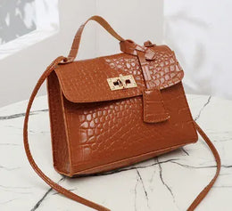 KissICON BROWN / Extra Large Hand Bags This Set – Women's Is Great