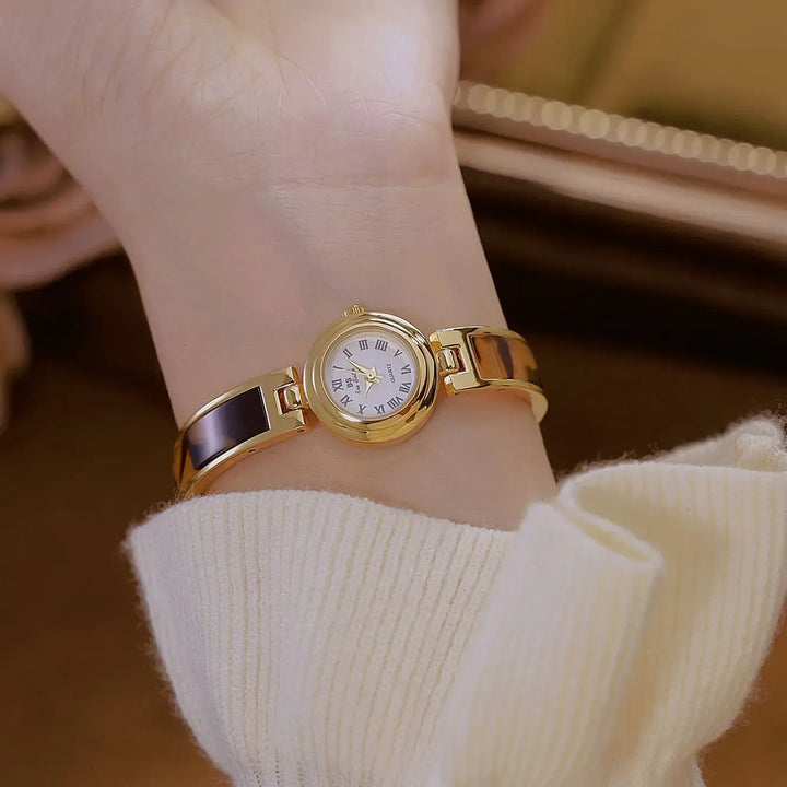 BS Women Watch Retro Amber Bracelet Quartz Wristwatch